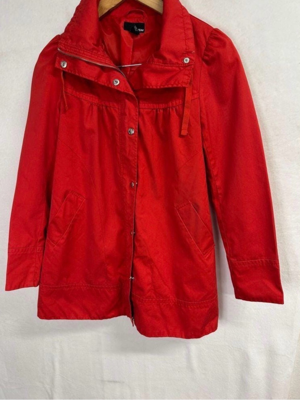 Old Money Y2K H&M red peacoat with a stand collar